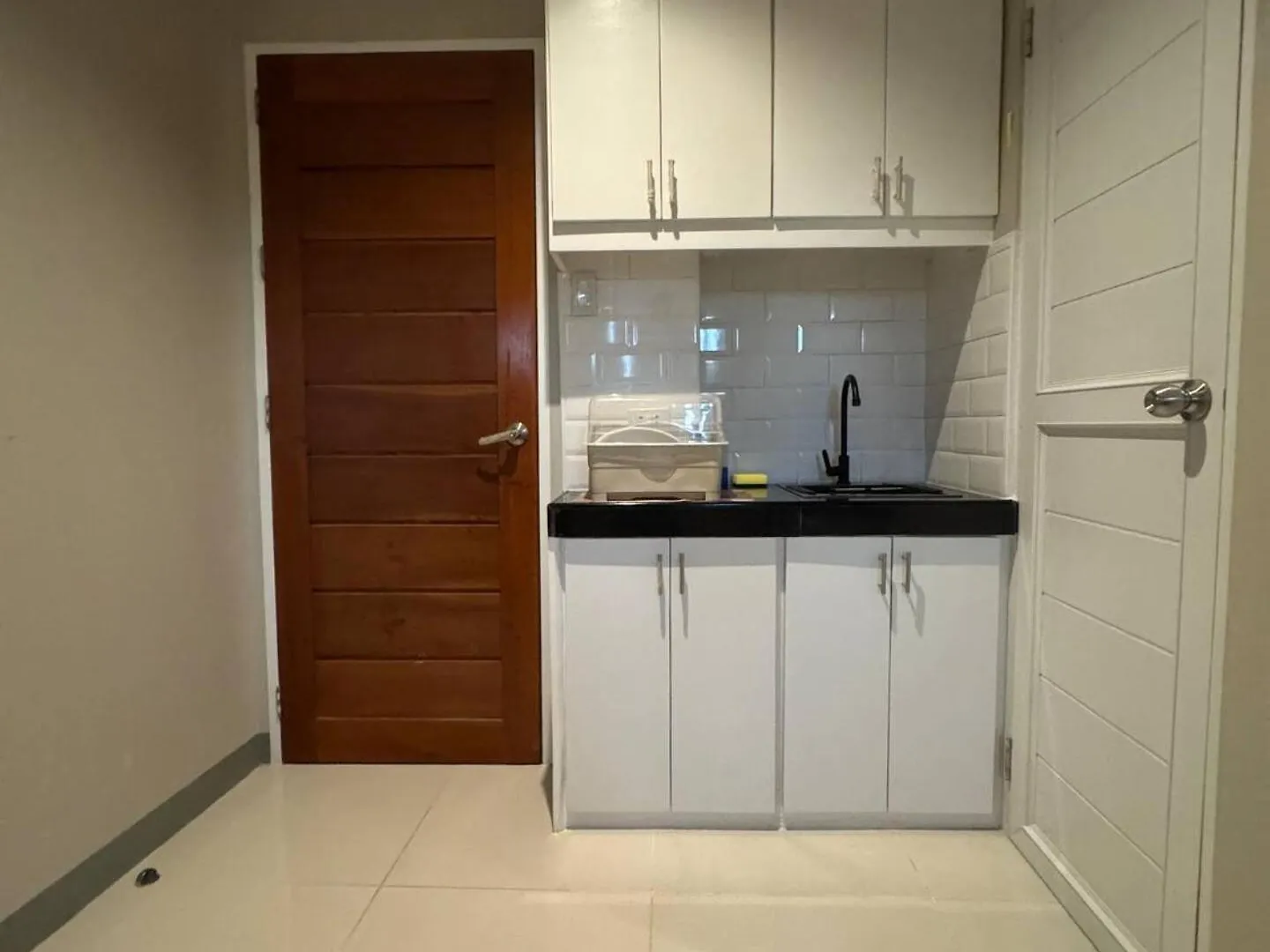 Apartment Santipha Residences Manila
